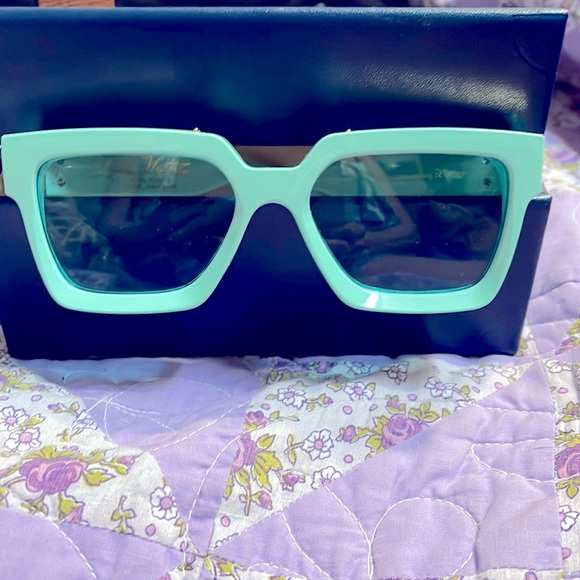 Louis Vuitton Accessories - Louis Vuitton Sunglasses